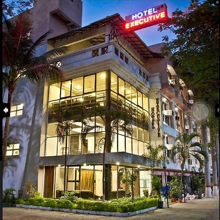 Hotel Executive Сурат Екстер'єр фото